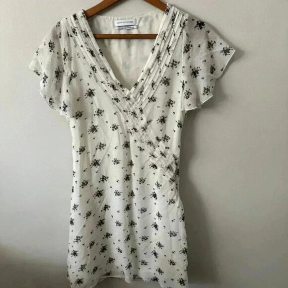 Urban outfitters roselle v neck mini dress S - Picture 3 of 7